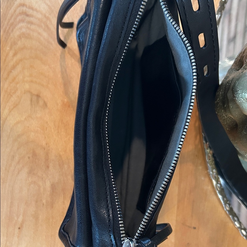 Rag & Bone Black Leather Crossbody Bag - Picture 5 of 7